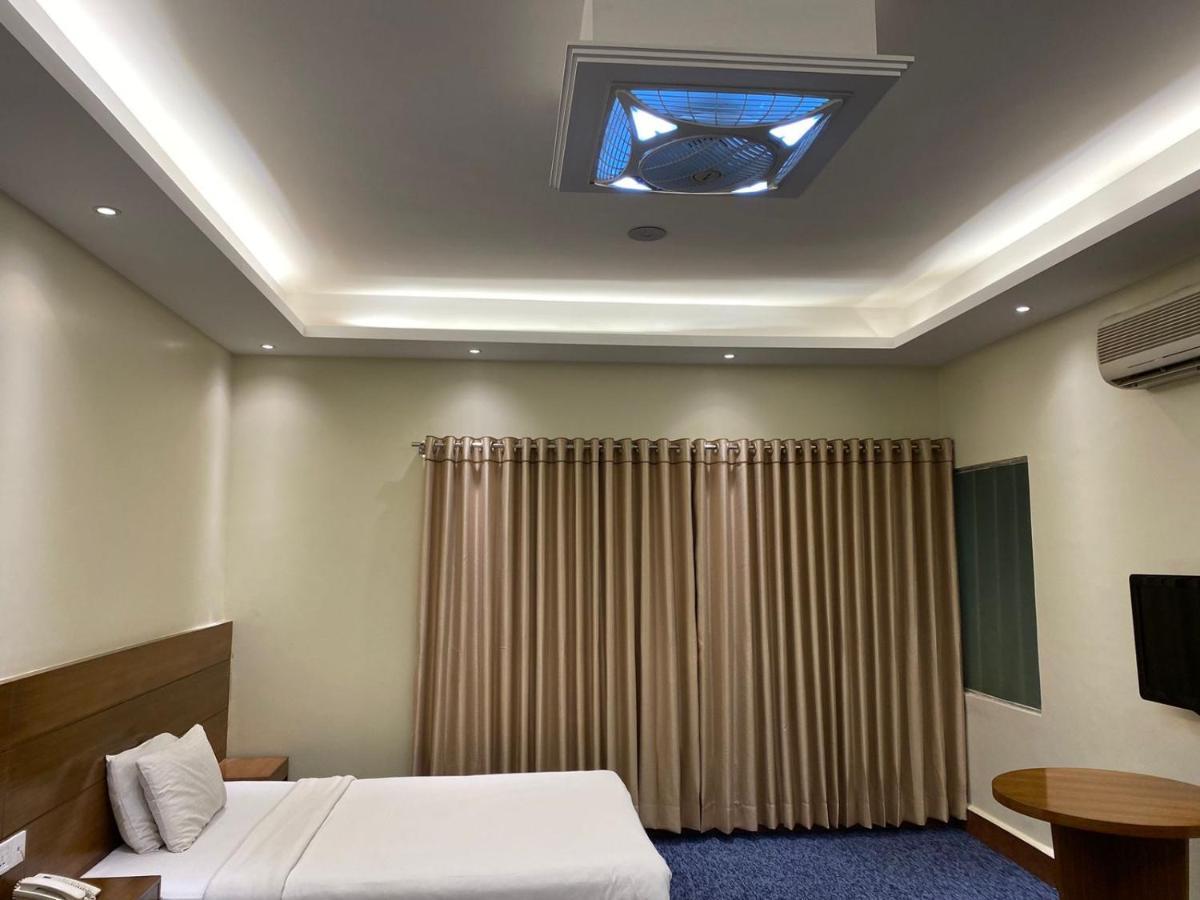 Richmond Hotel & Suites Дакка Экстерьер фото