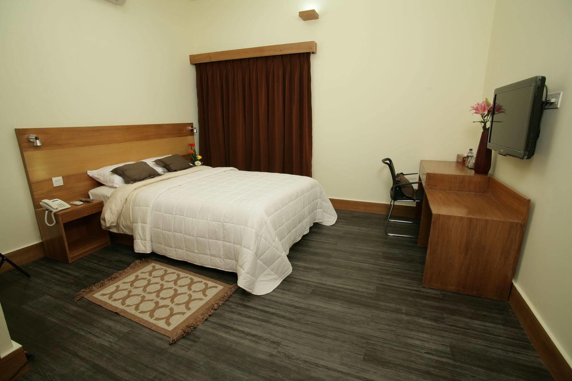 Richmond Hotel & Suites Дакка Экстерьер фото